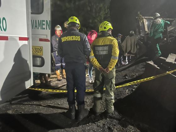 Una explosión por gas metano en la mina Mata Siete, en Guachetá, dejó seis trabajadores atrapados.