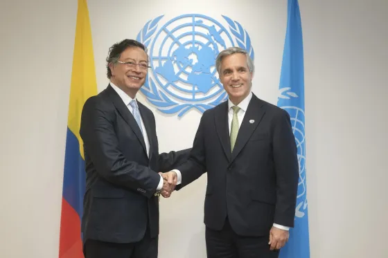 Presidente Gustavo Petro y el director de la UNODC, John Brandolino