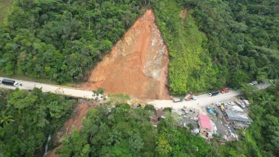 Vía Medellín-Bogotá sigue bloqueada en San Luis