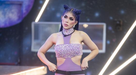 Alexa Torrex antes de las cirugías