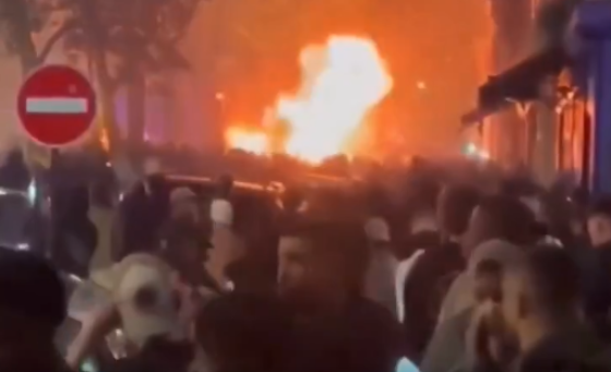 Disturbios en París deja más de 400 personas detenidas. 