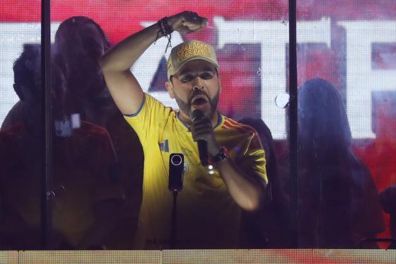 Jueza le prohíbe a Abelardo de la Espriella usar la camiseta de la Selección Colombia