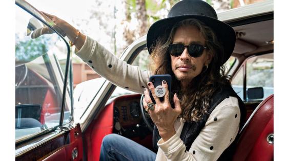 La primera banda en la que tocó Steven Tyler fue Chain Reaction, era baterista y cantante de apoyo. En 1966 lanzaron ‘The Sun’ y ‘When I Needed You’. La primera banda en la que tocó Steven Tyler fue Chain Reaction, era baterista y cantante de apoyo. En 1966 lanzaron ‘The Sun’ y ‘When I Needed You’.