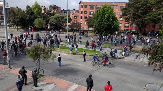 Trabajadores de construcción vuelven a protestar en Suba 