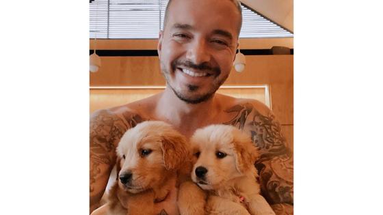 Jbalvin deja ver sus tatuajes 