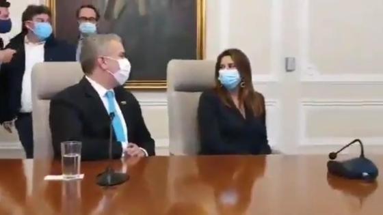 Iván Duque llama la vieja a Aída Avella