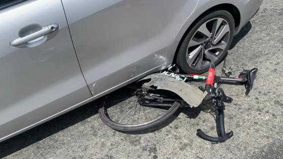 ciclista del UAE Team