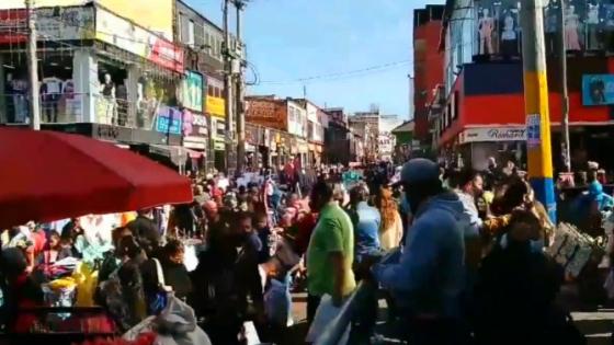 Nueva jornada de aglomeraciones en San Victorino