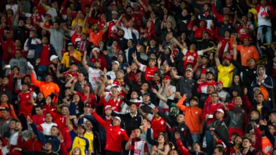 Barras de Santa Fe serían castigadas por uso de pólvora y aglomeraciones