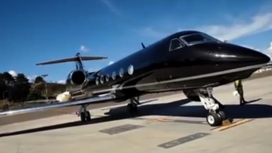 Maluma avión privado