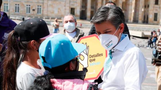 Claudia López vendedora ambulante