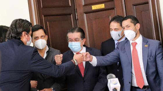 Proyecto que ajustaría el sistema de salud ya fue radicado