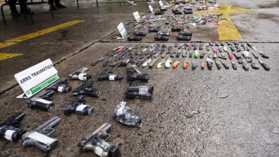 Autoridades han incautado tres toneladas de armas en Bogotá 