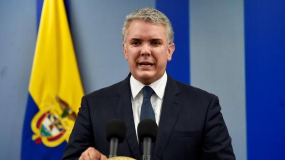 Senadores denuncian al Presidente Iván Duque por presunta particiación política