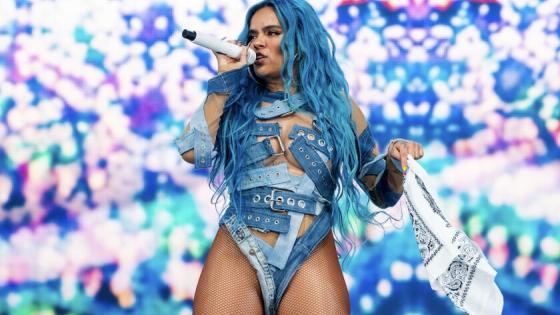 karolg-arrasa-premios-tu-musica-urbano