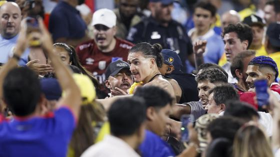 La pelea de Darwin Núñez en el partido contra Colombia 