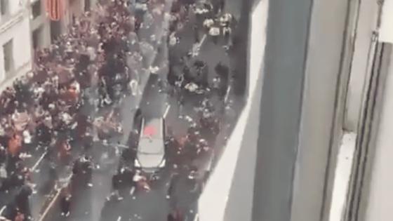 Un hombre arrestado tras atropellar a varias personas en la celebración del Liverpool