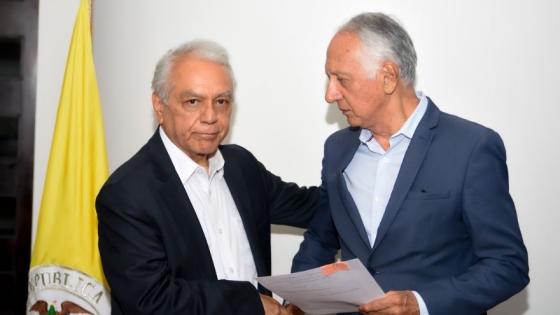 Minsalud Bernardo Camacho Rodríguez, médico y gestor público, asumió la dirección de la Superintendencia Nacional de Salud.