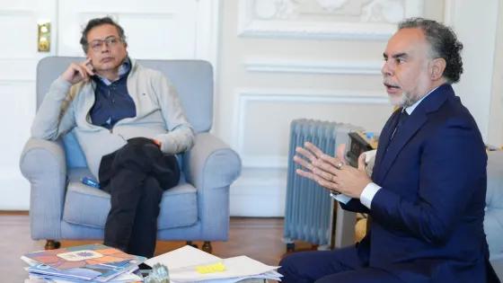 Presidente Gustavo Petro junto al Ministro del Interior, Armando Benedetti.