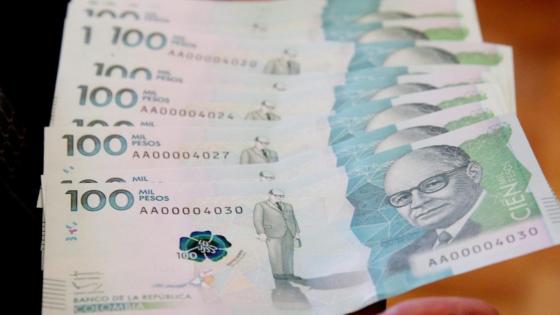 Imagen de referencia de billetes de Colombia.