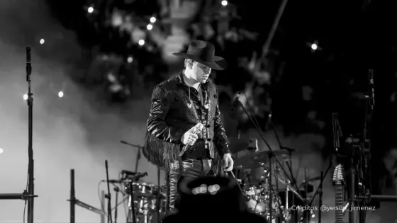 Yeison Jiménez homenaje Manzanares 