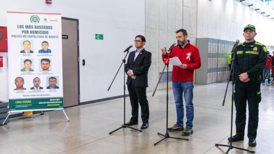 Cartel de los más buscados por homicidio en Bogotá.